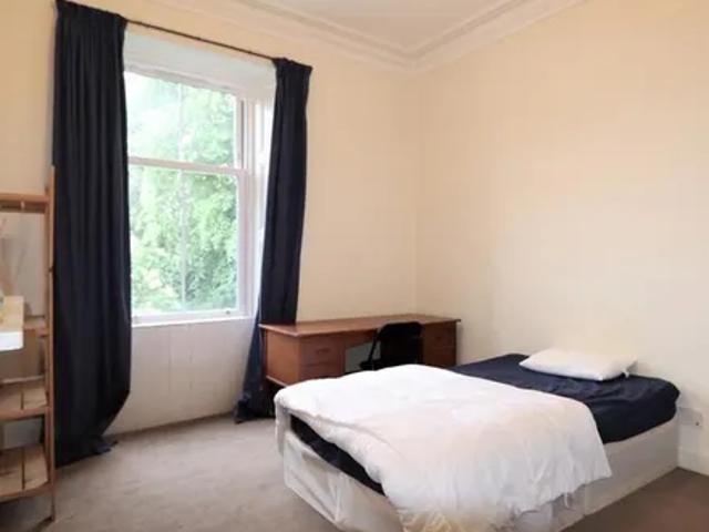 Apartment for rent in Merchiston, Scotland