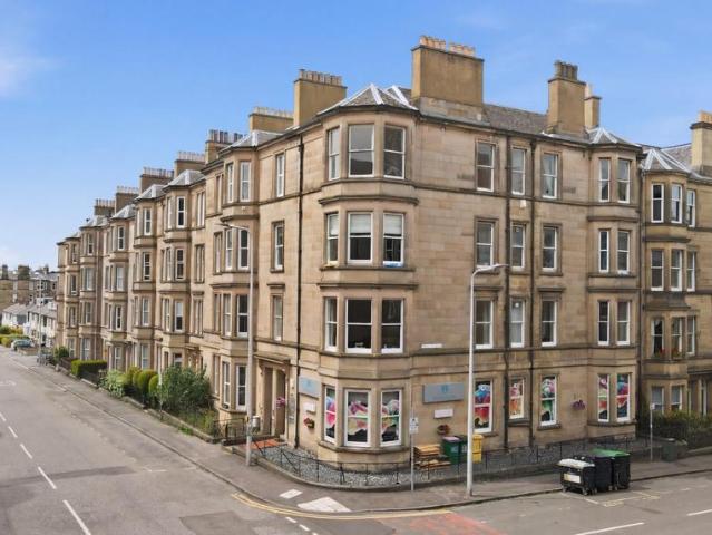 Apartment for rent in Merchiston, Scotland