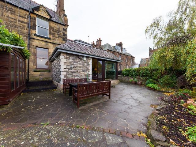 House for rent in Merchiston, Scotland