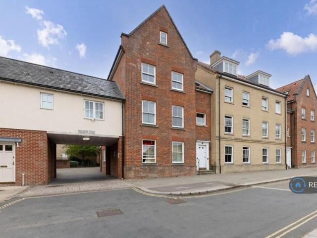 Apartment for rent in Lakenham, East Bank