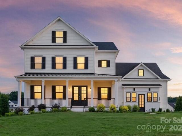 House for sale in Waxhaw