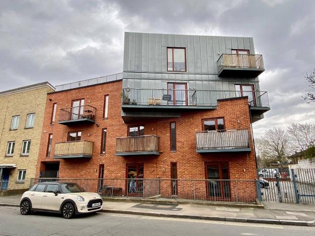 Apartment for rent in London Borough of Lewisham, Greater London