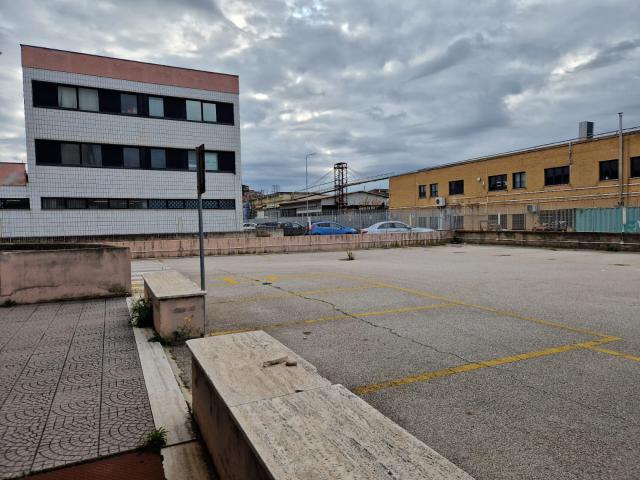 Villa Indipendente in affitto a Primavera, Roma Capitale
