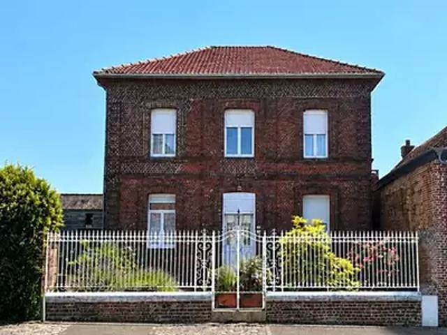 Maison vente à Cambrai, Pommereuil