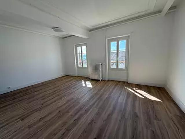 Appartement location à Meaux, Pommeuse
