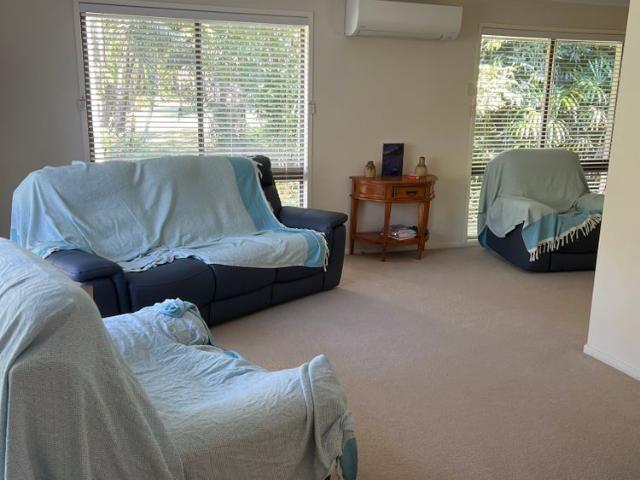 Room for rent in Kings Creek, Queensland