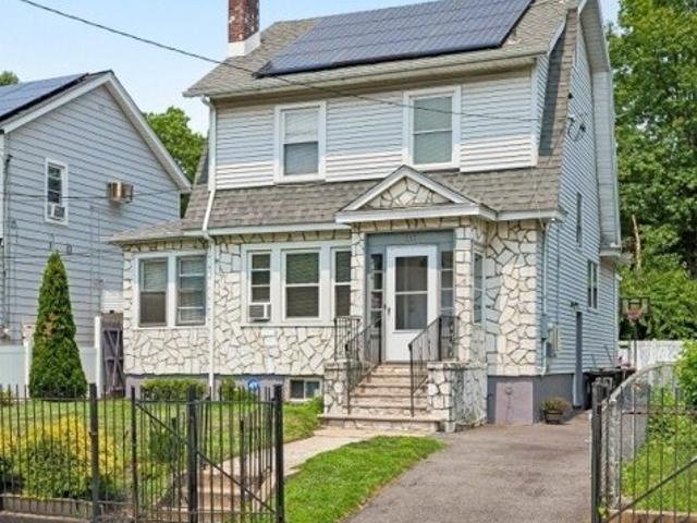 House for sale in Newark, New Jersey