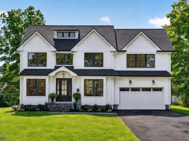 House for sale in Pompton Plains, Pequannock Township