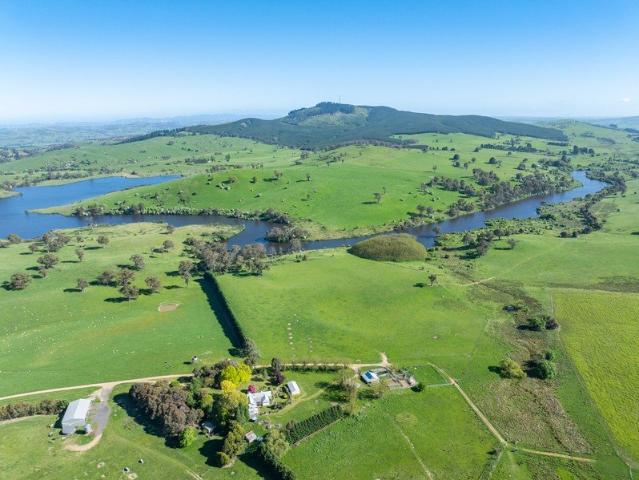 Cottage for sale in Neville, New South Wales