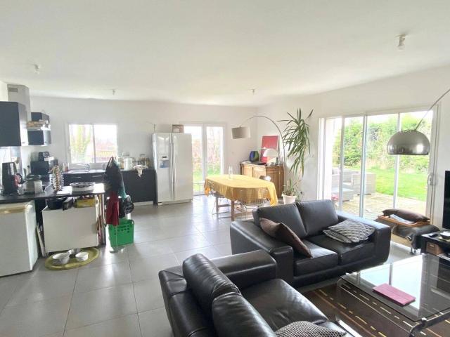 Maison location à Hameau Le Maine, Pompignac