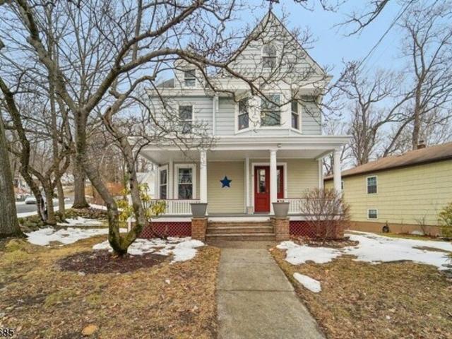 House for sale in Passaic, New Jersey