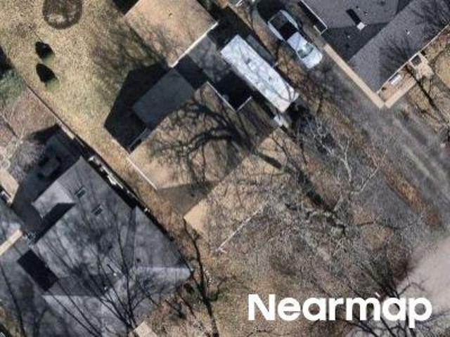 House for sale in Mchenry, Illinois