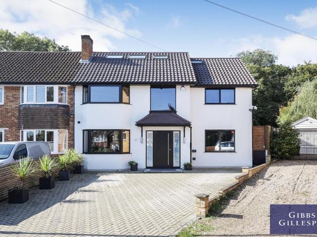 House for rent in Denham, Gerrards Cross and Chalfonts Community Board, Chalfont St. Peter