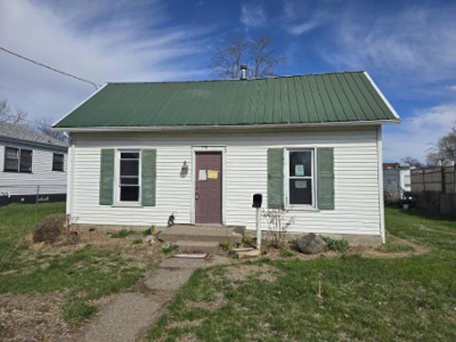 House for sale in Muscatine, Iowa