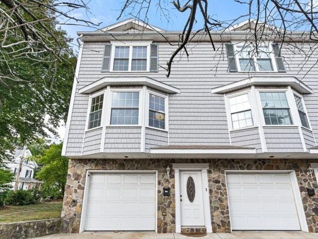 Condo for sale in Central Square, Waltham