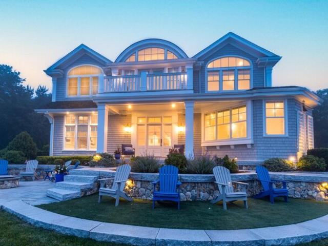 House for sale in Chatham
