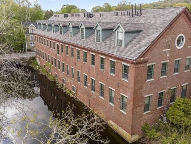 Condo for sale in Amesbury, Massachusetts