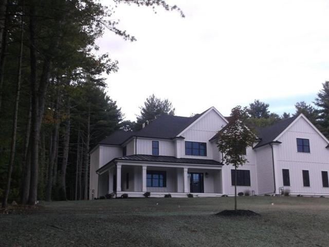 House for sale in Braggville, Holliston