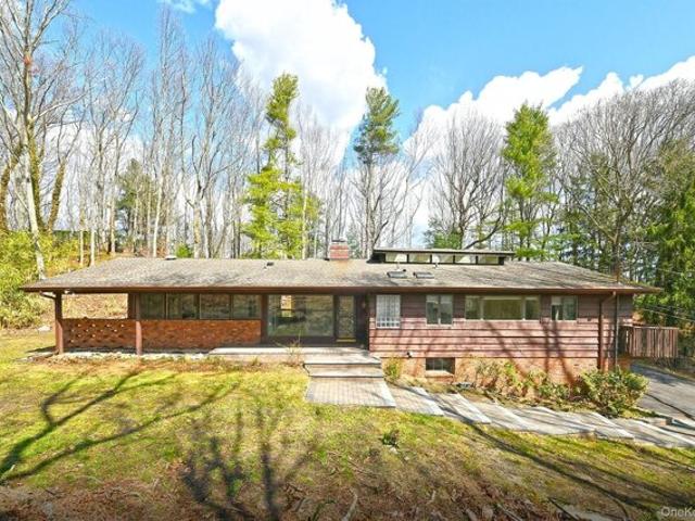 House for sale in Huntington, New York