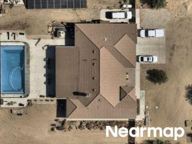 House for sale in Piñon Hills, San Bernardino County