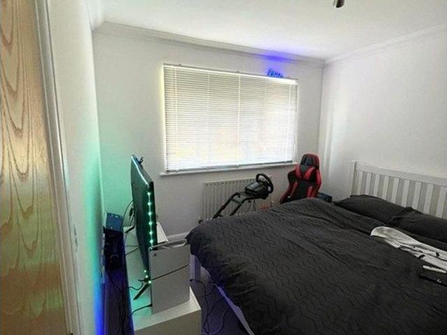 Room for rent in North Horsham, Horsham