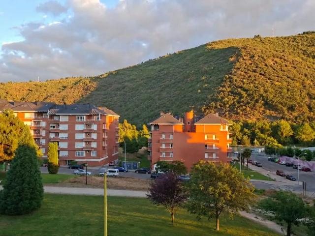 Apartamento en alquiler en Flores del Sil, El Bierzo