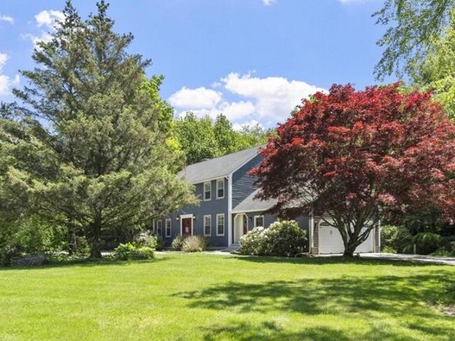 House for sale in Charlton, Massachusetts