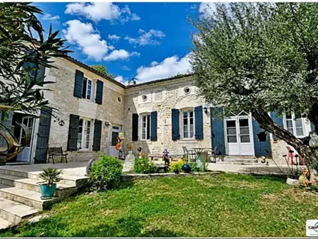 Maison vente à Jonzac, Pons