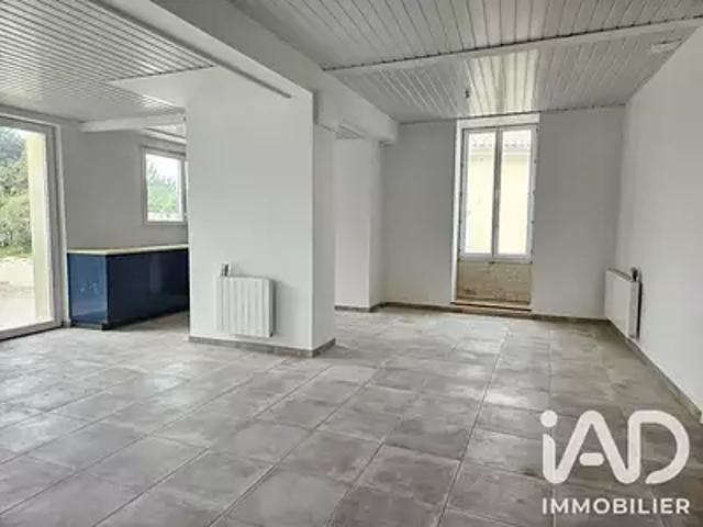 Appartement location à Cite Perrier, Pons