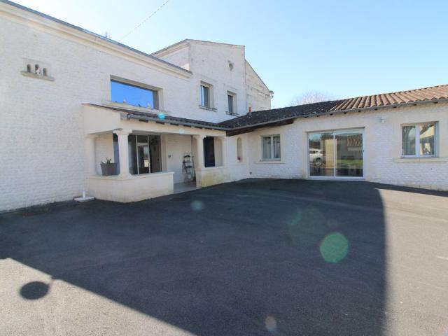 Maison vente à Pons