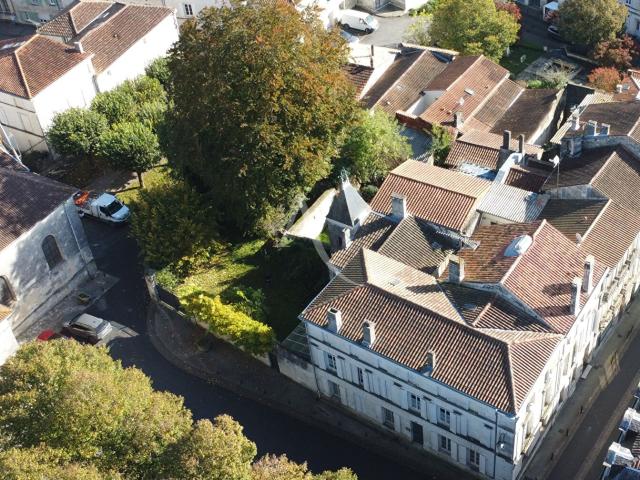 Maison vente à Jonzac, Pons