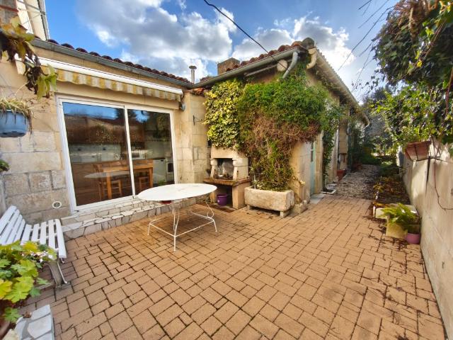 Maison vente à Jonzac, Pons