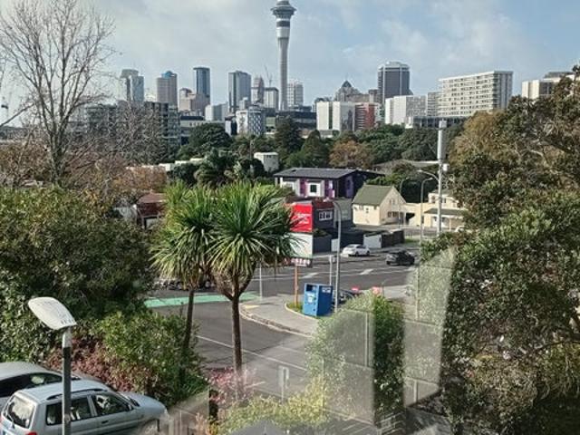 Apartment for rent in Auckland, Oroua County