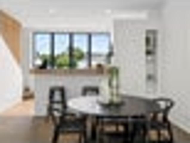 Townhouse for sale in Ponsonby, Oroua County