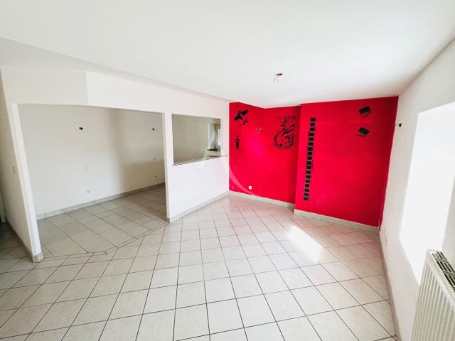 Appartement vente à Bourg-en-Bresse, Pont-de-vaux
