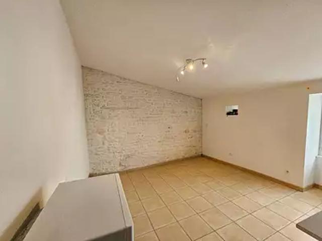 Appartement location à Saintes, Pont-l'abbé-d'arnoult