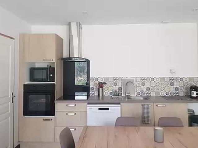 Appartement location à Saintes, Pont-l'abbé-d'arnoult