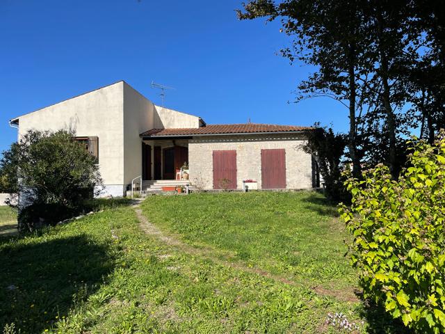Maison vente à Saintes, Pont-l'abbé-d'arnoult
