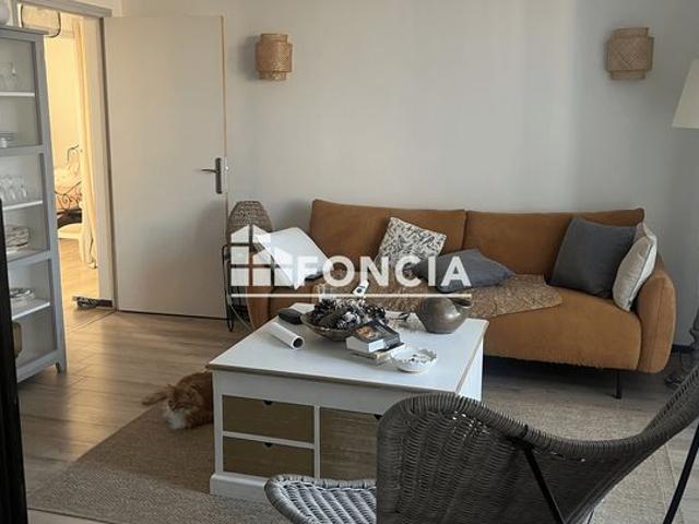 Appartement vente à Pont-Saint-Esprit, Gard