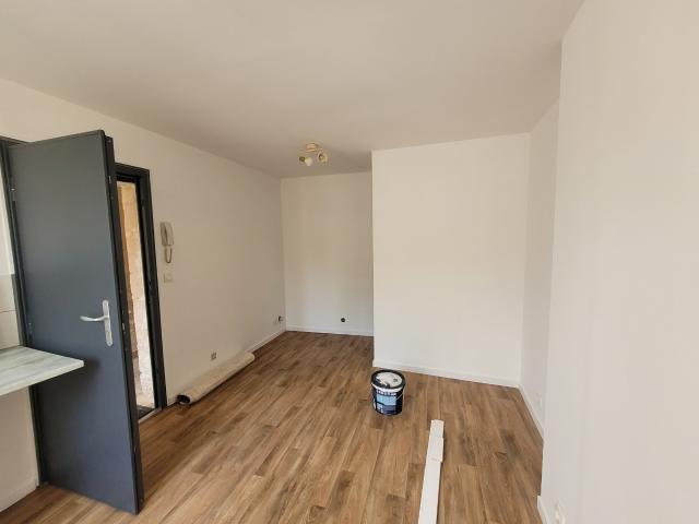 Studio location à Senlis, Pontpoint