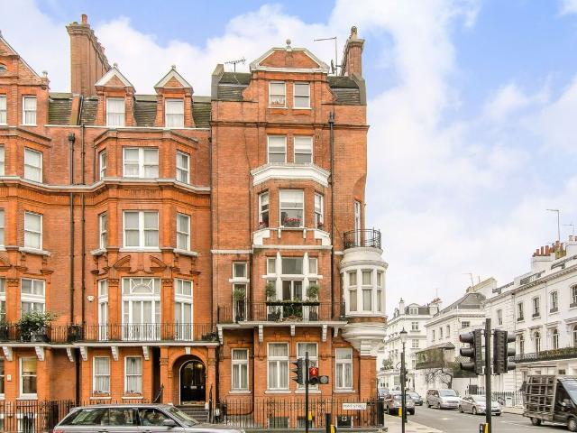 Apartment for rent in Hans Town, Greater London