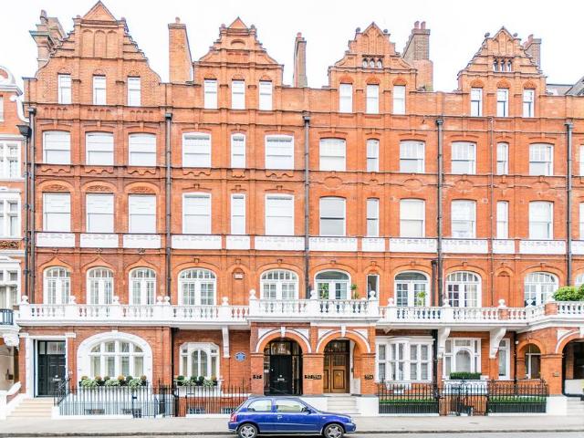 House for rent in Chelsea, Greater London