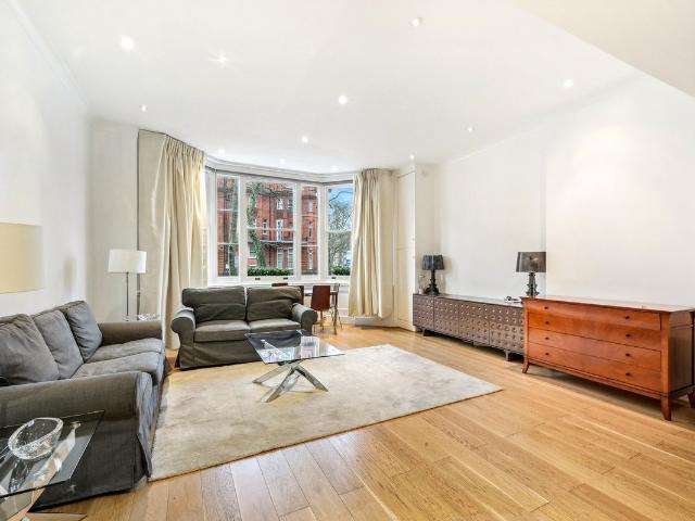 Apartment for rent in Chelsea, Greater London