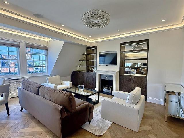 Apartment for rent in Hans Town, Greater London