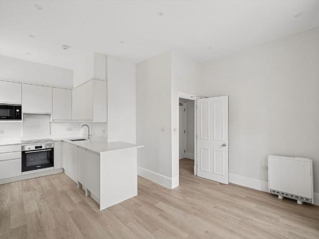 Apartment for rent in Chelsea, Greater London