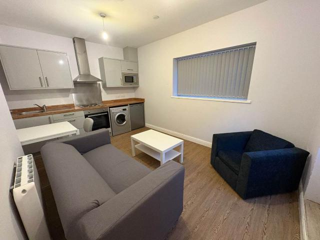 Apartment for rent in Gorseinon, Wales