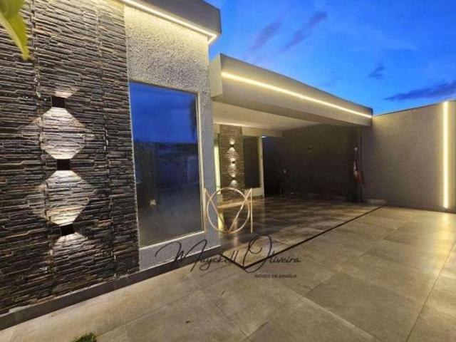 Casa venda em Região Geográfica Imediata do Distrito Federal, Região Integrada de Desenvolvimento do Distrito Federal e Entorno