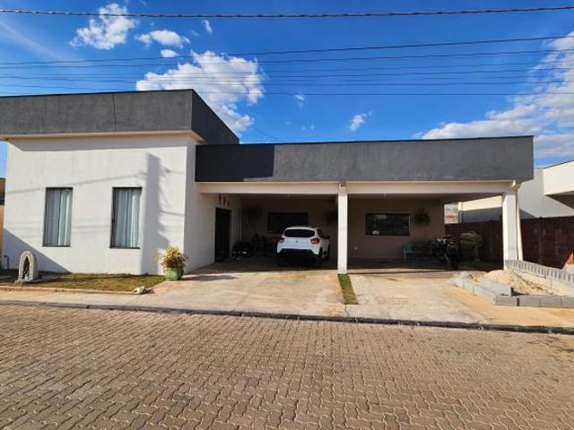 Casa venda em Região Geográfica Imediata do Distrito Federal, Região Integrada de Desenvolvimento do Distrito Federal e Entorno