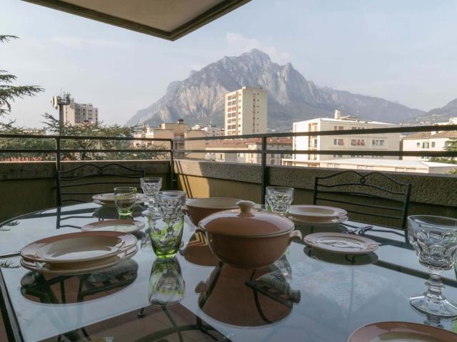 Appartamento in affitto a Pescarenico, Lecco