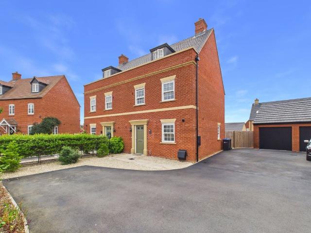 House for rent in Towcester, Northamptonshire